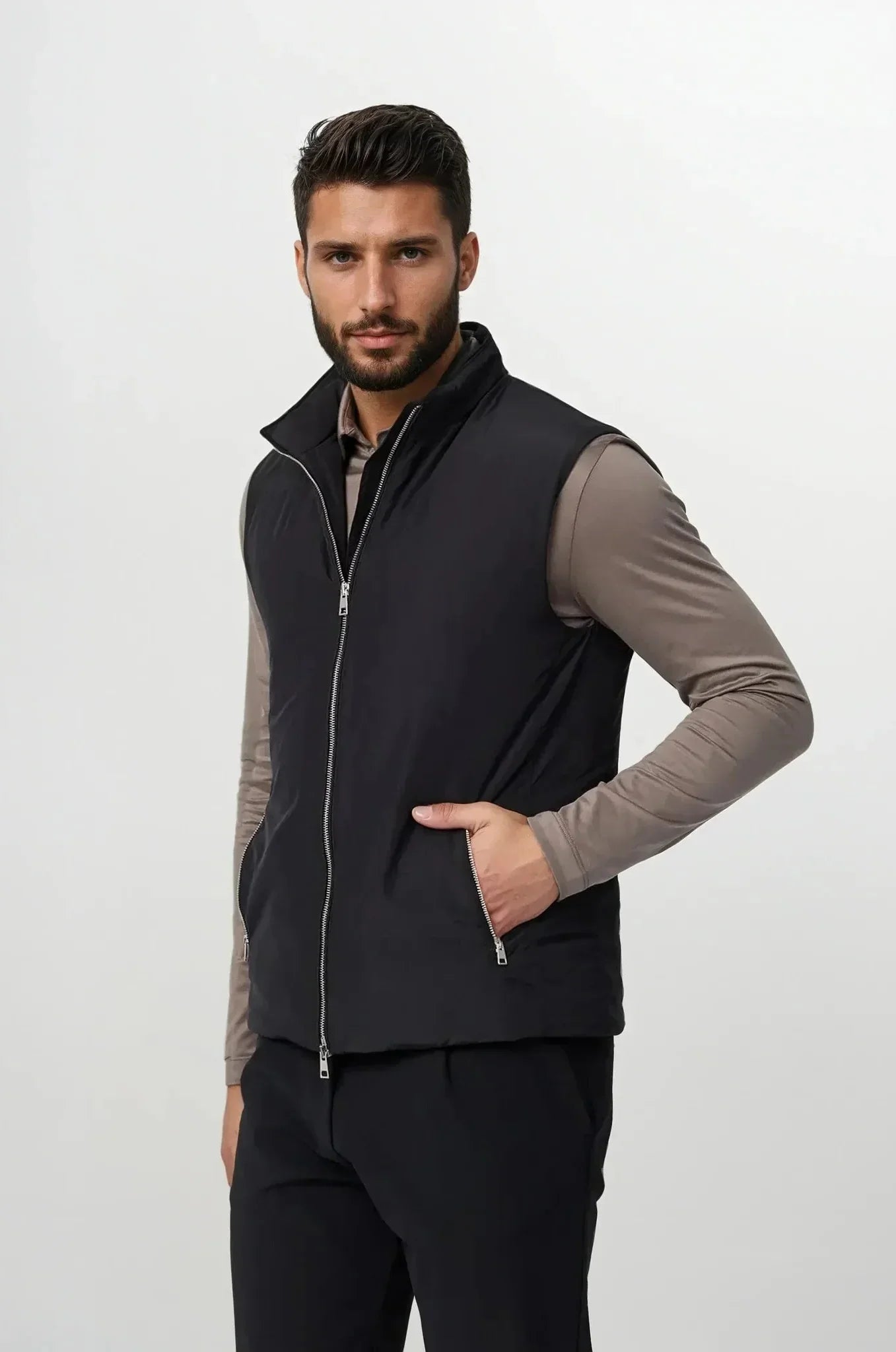 Sleeveless Zip-Up Bodywarmer